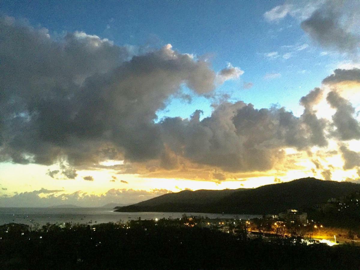 Island Views Bed & Breakfast Airlie Beach Dış mekan fotoğraf